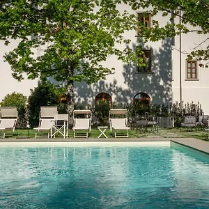 Neroli Hotel